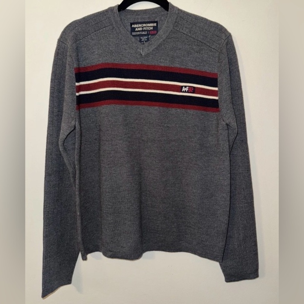 Abercrombie & Fitch Vintage Y2K V Neck Gray Stripe Crew Sweater Commission 90s